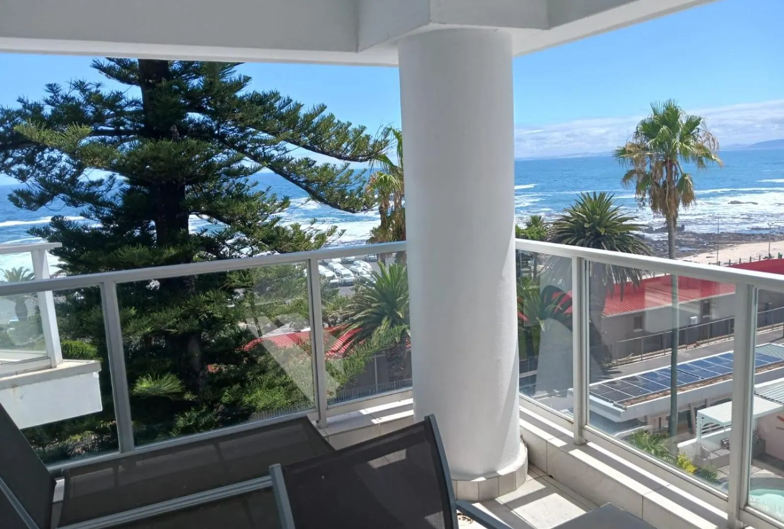 Peninsula Hotel Cape Town 0*,  South Africa